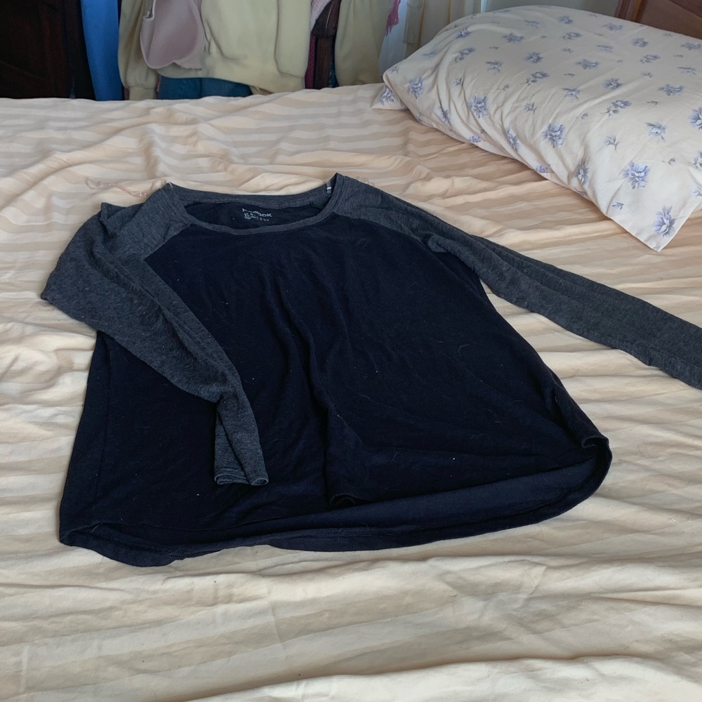 Reebok T-shirt
